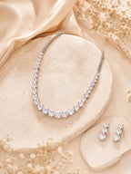 Aanura Classic Solitaire Necklace Set