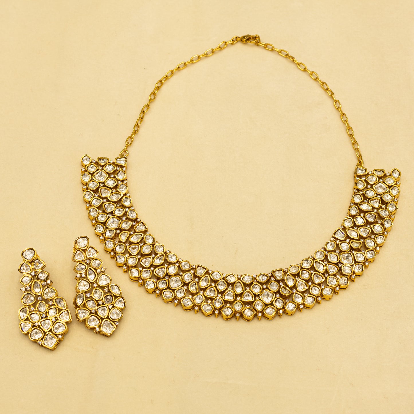 Aanura Grand Kundan Choker Necklace with Earrings