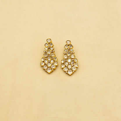 Aanura Grand Kundan Choker Necklace with Earrings