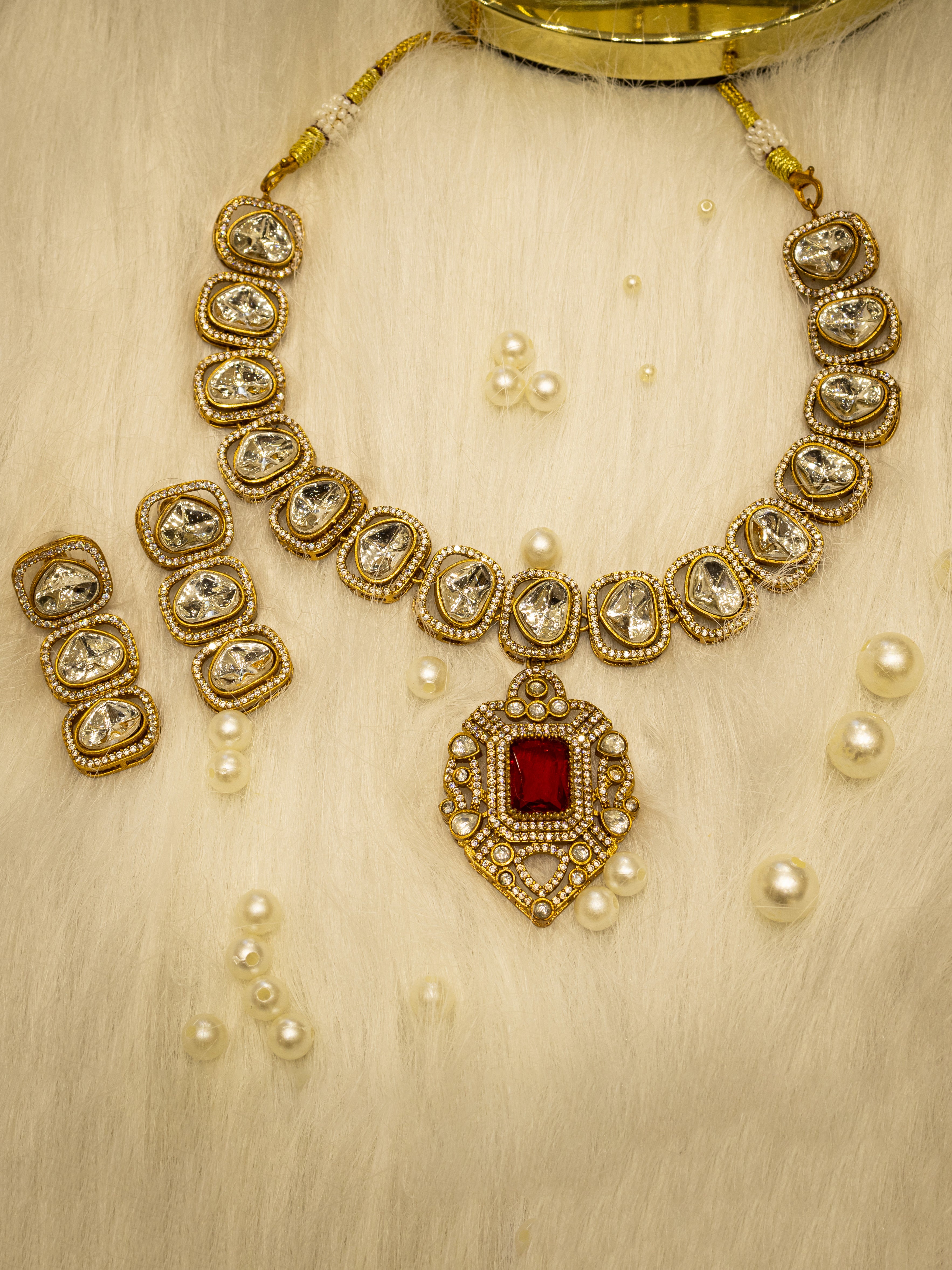 Aanura Kundan Necklace with Pink Stone Heritage Pendant