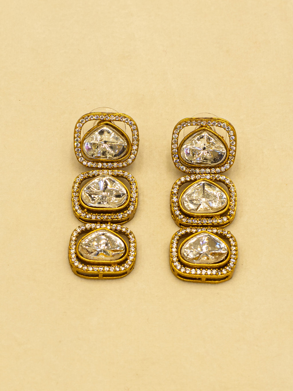 Aanura Kundan Necklace with Pink Stone Heritage Pendant