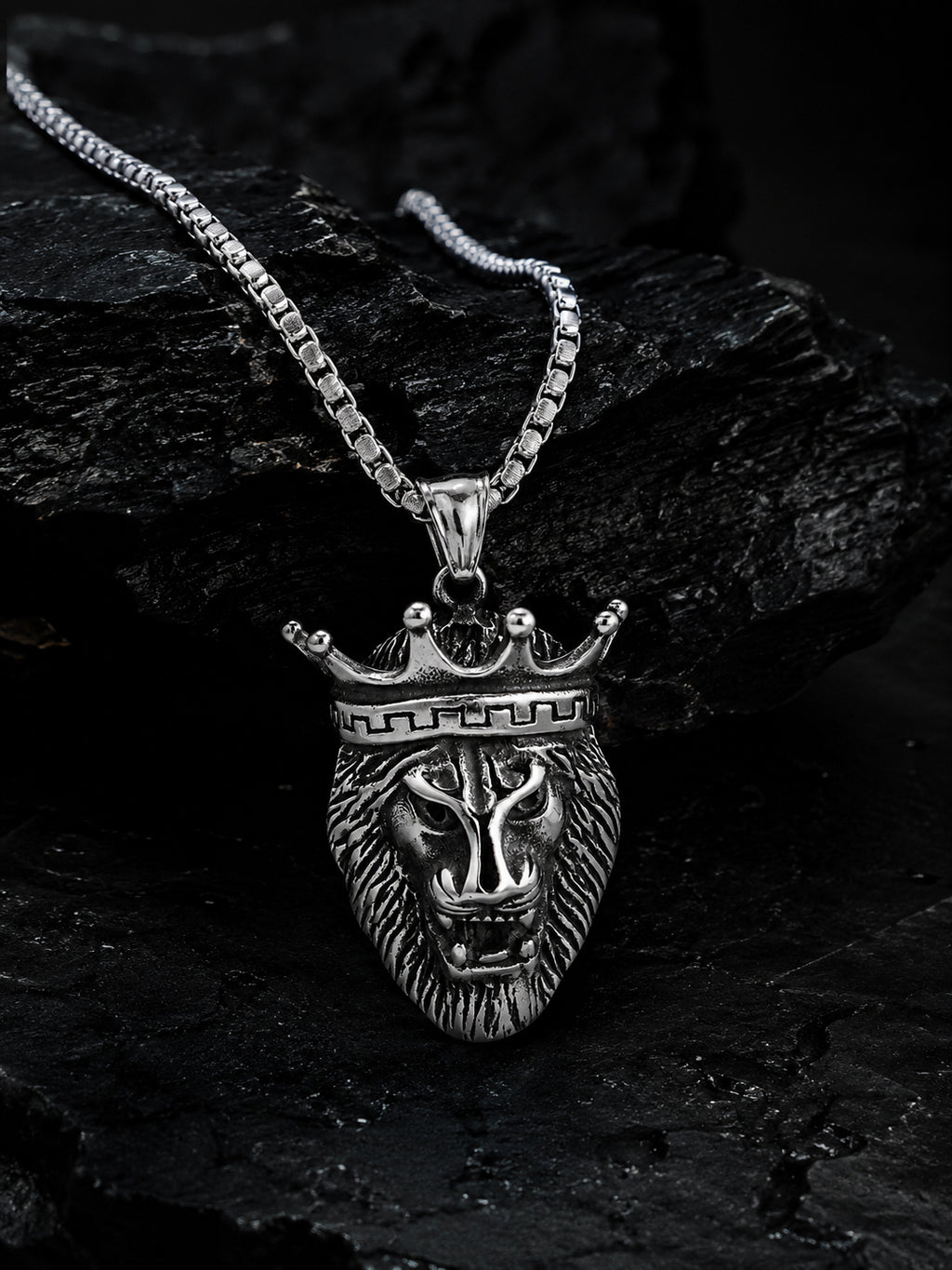 Aanura Silver Crowned Lion Chain For Men