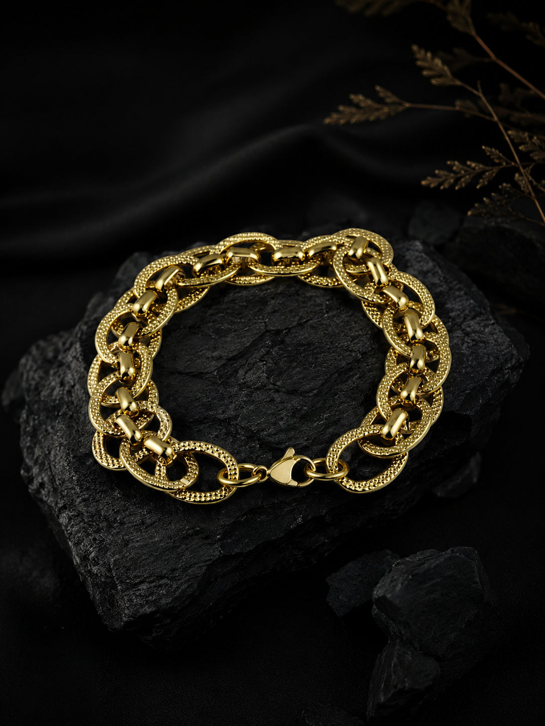 18k Gold Plated Anti Tarnish Waterproof Oval Bracelet