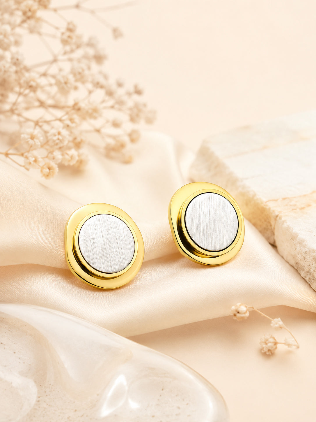 Aanura Dual Tone Round Stud Earrings
