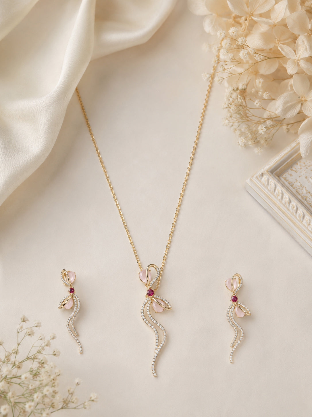 Aanura Floral Bow Necklace & Earrings Set