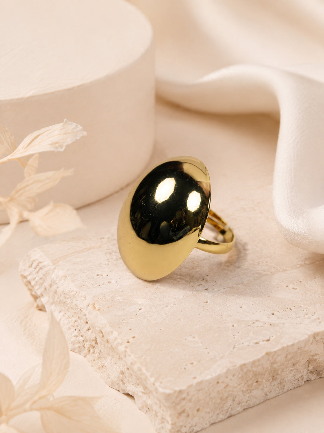 18K Gold Plated Bold Oval Anti-Tarnish Waterproof Ring