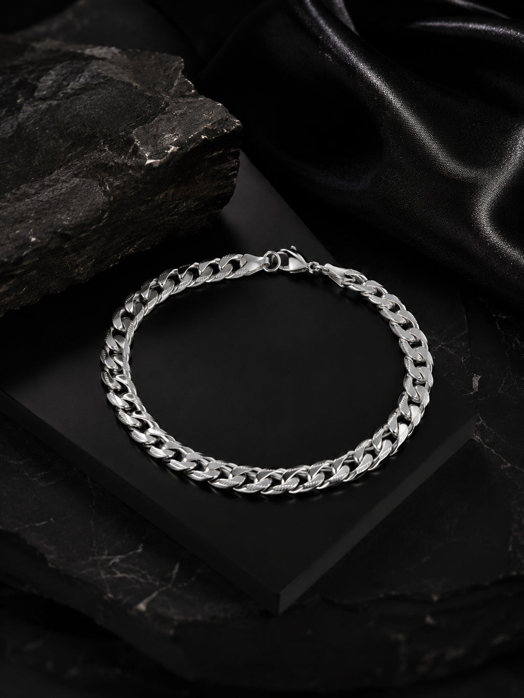 Rhodium Plating Anti Tarnish Waterproof Slim Bracelet