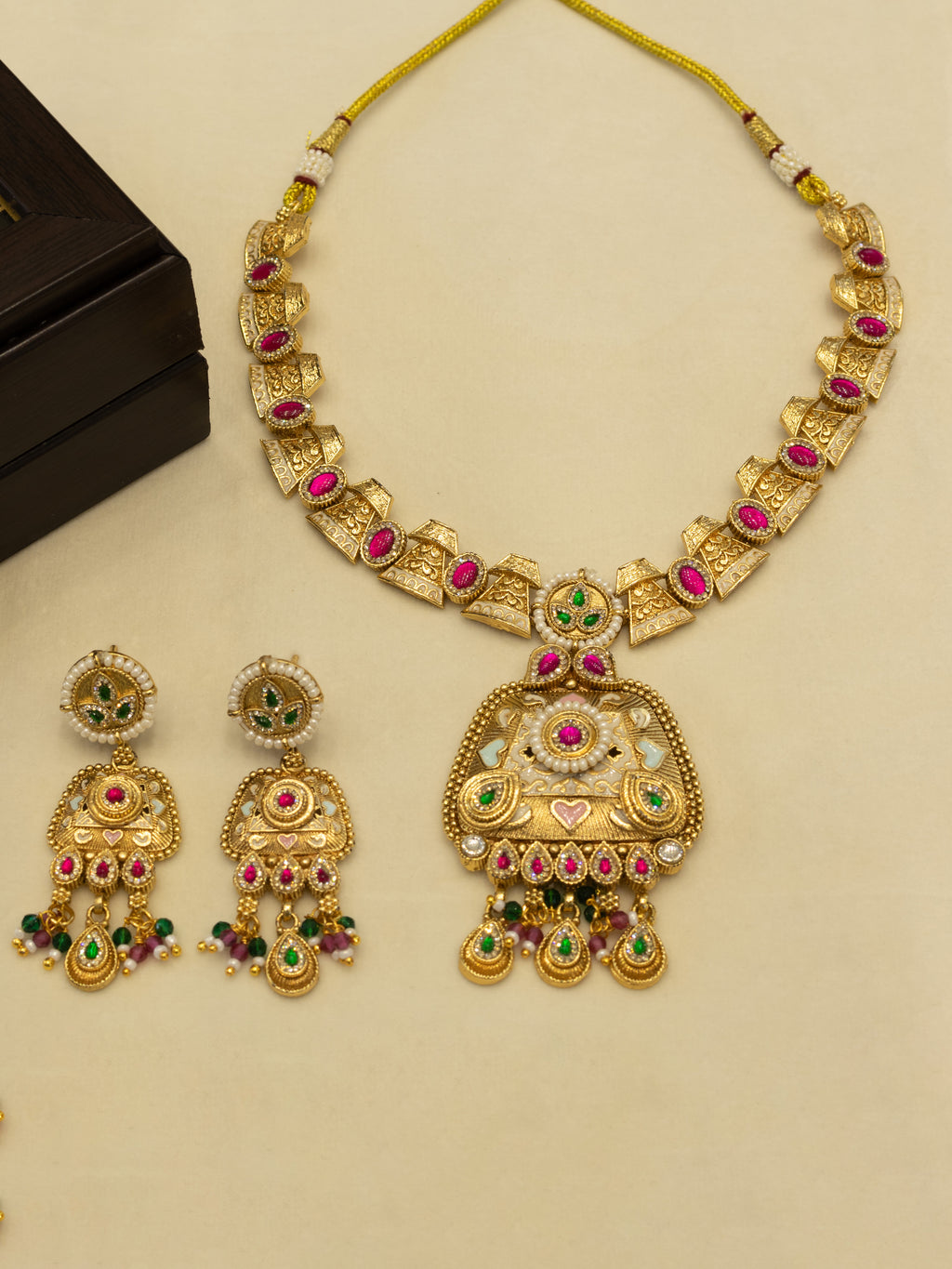 Aanura Royal Kundan Temple Pendant Choker Necklace Set