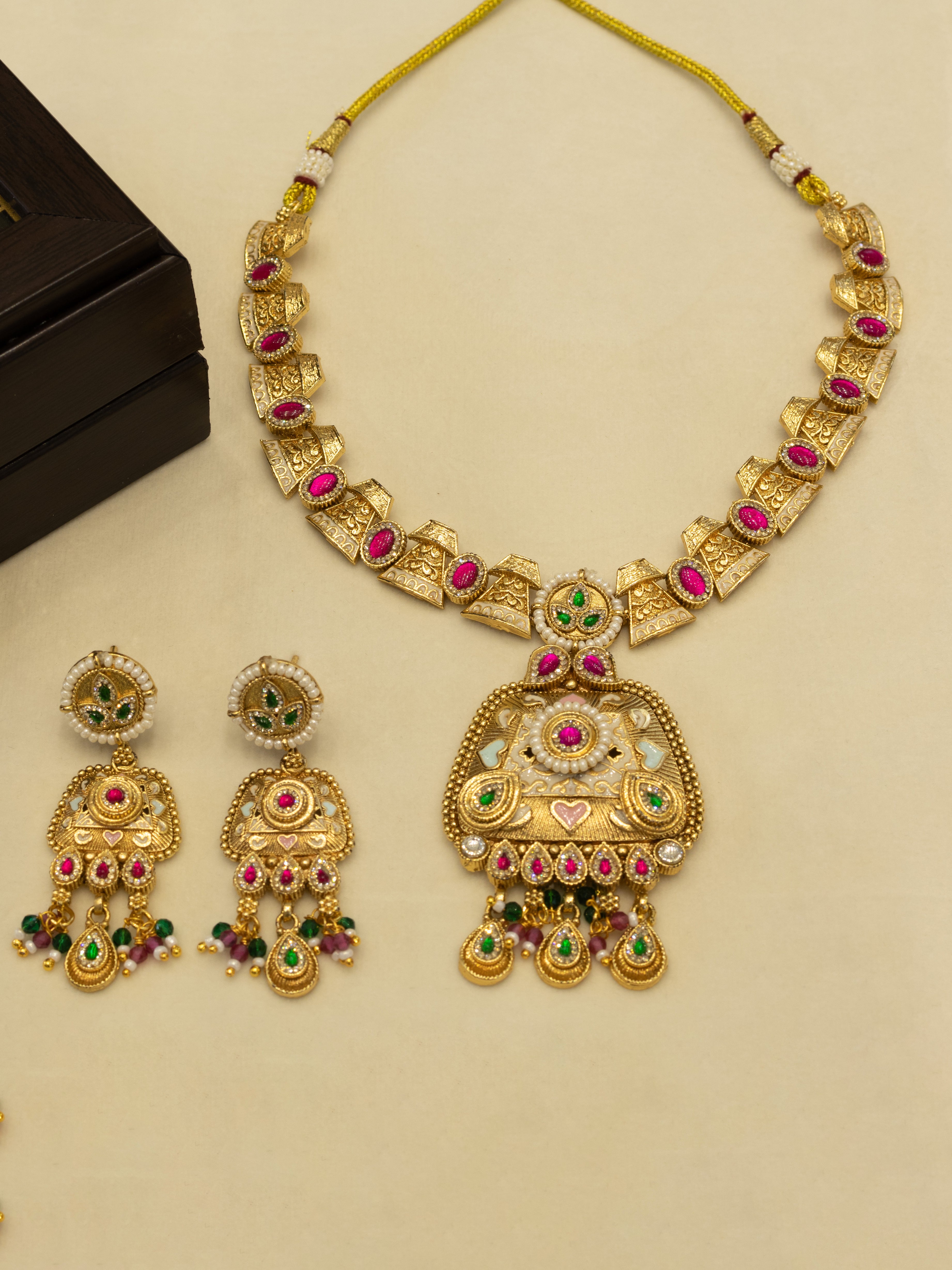 Aanura Royal Kundan Temple Pendant Choker Necklace Set