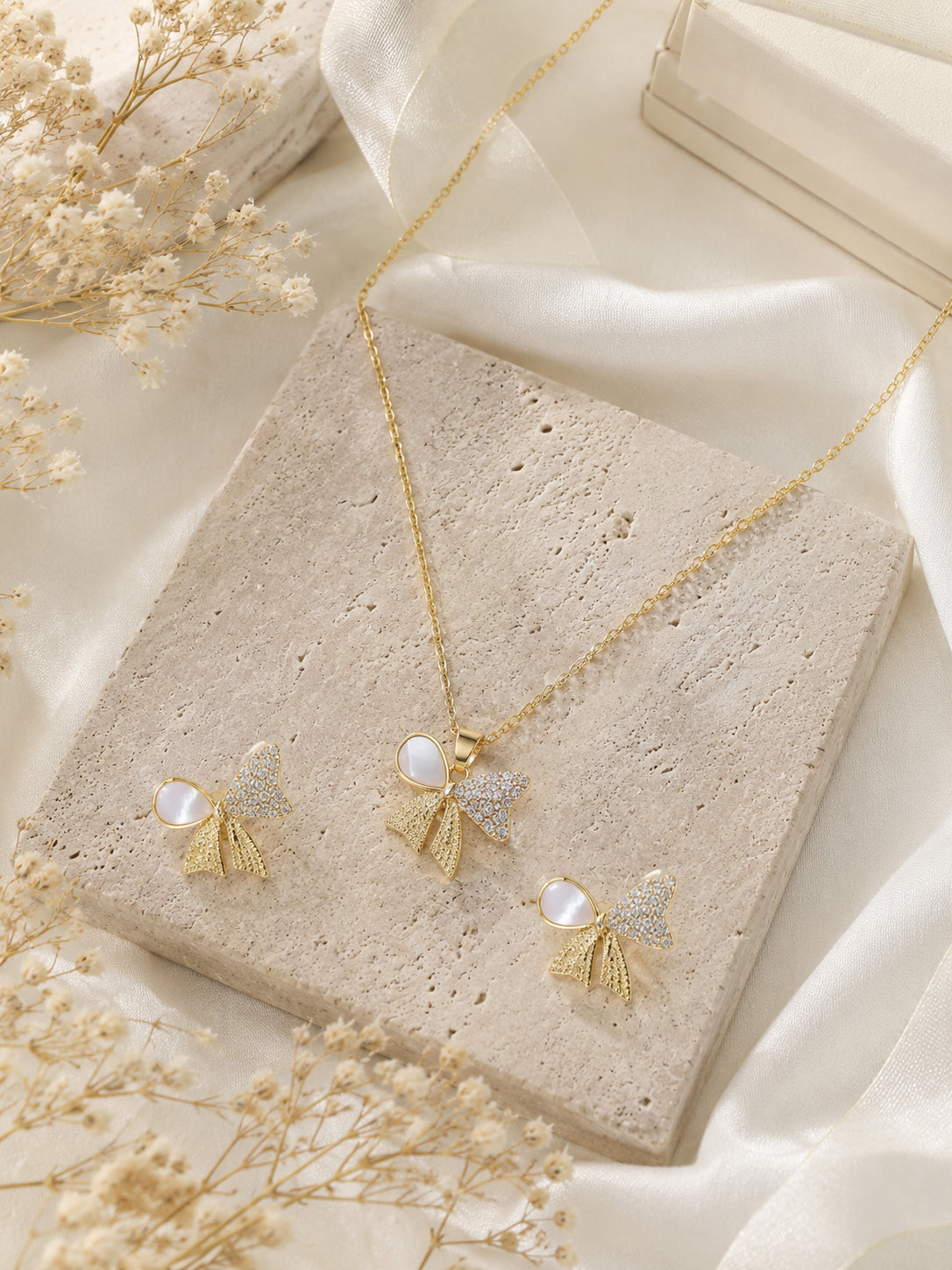 Golden Bow Pearl Necklace & Earrings Set