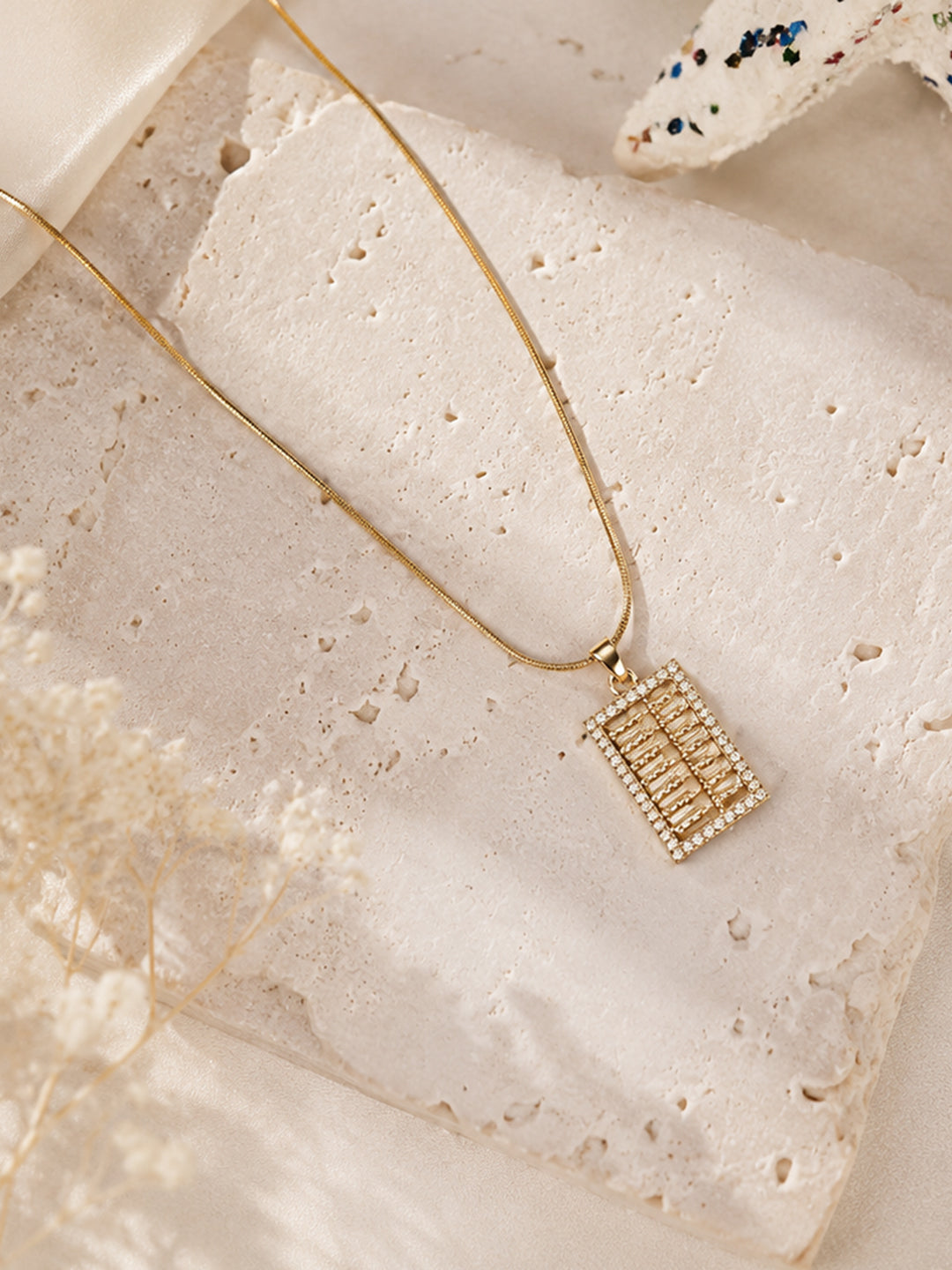 Aanura Geometric Grid Pendant Necklace