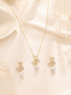 Aanura Floral Pearl Drop Necklace & Earrings Set