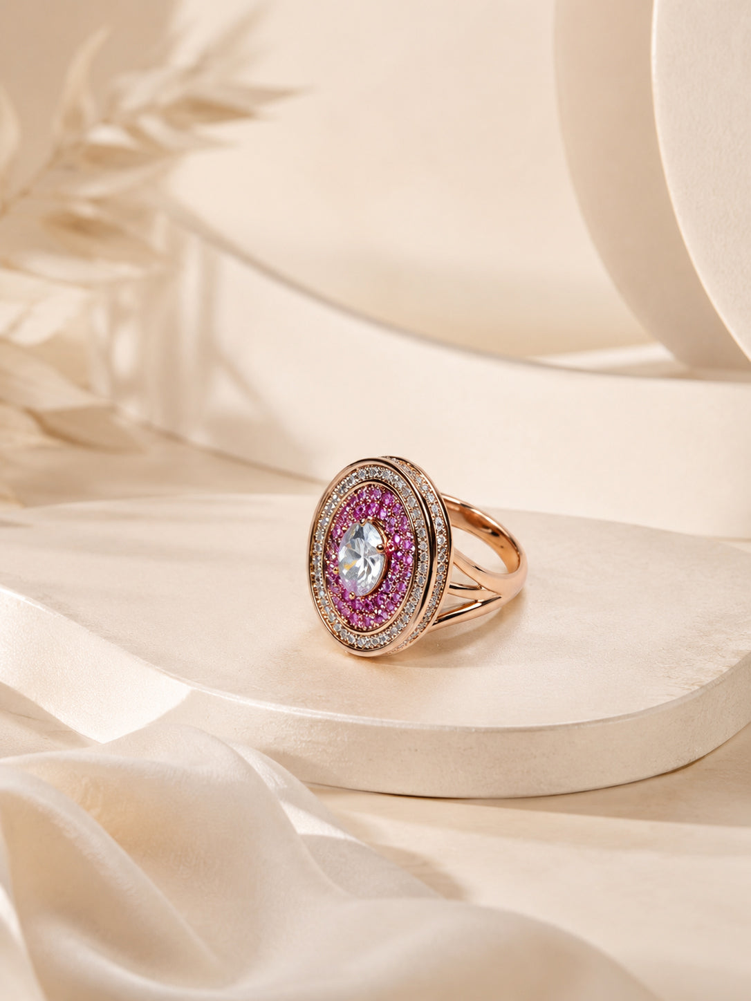 18K Gold Plated Oval Halo Anti-Tarnish Waterproof Ring