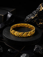 18K Gold Plated Chevron Anti Tarnish Waterproof Steel Bracelet