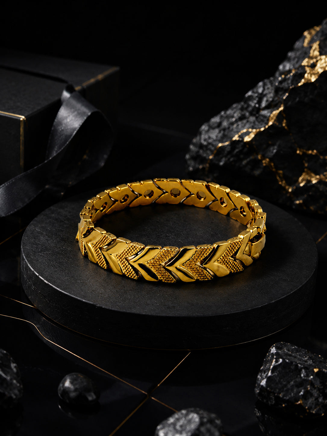 18K Gold Plated Chevron Link Anti-Tarnish Bracelet for Men
