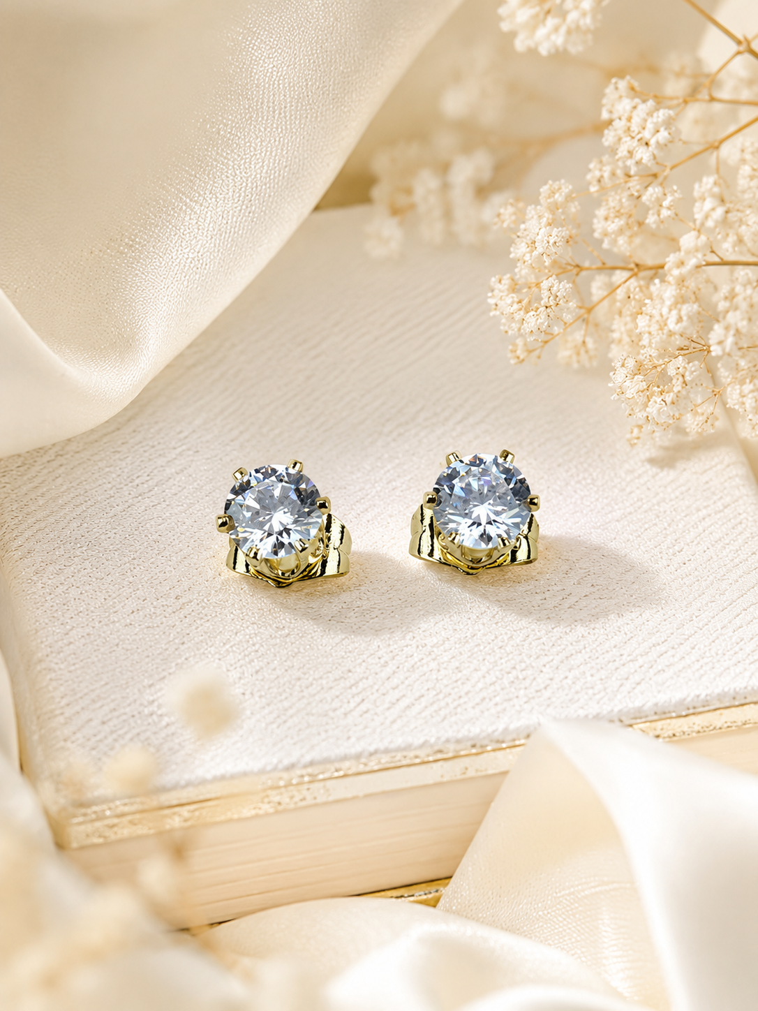 Aanura Classic Solitaire Crystal Stud Earrings