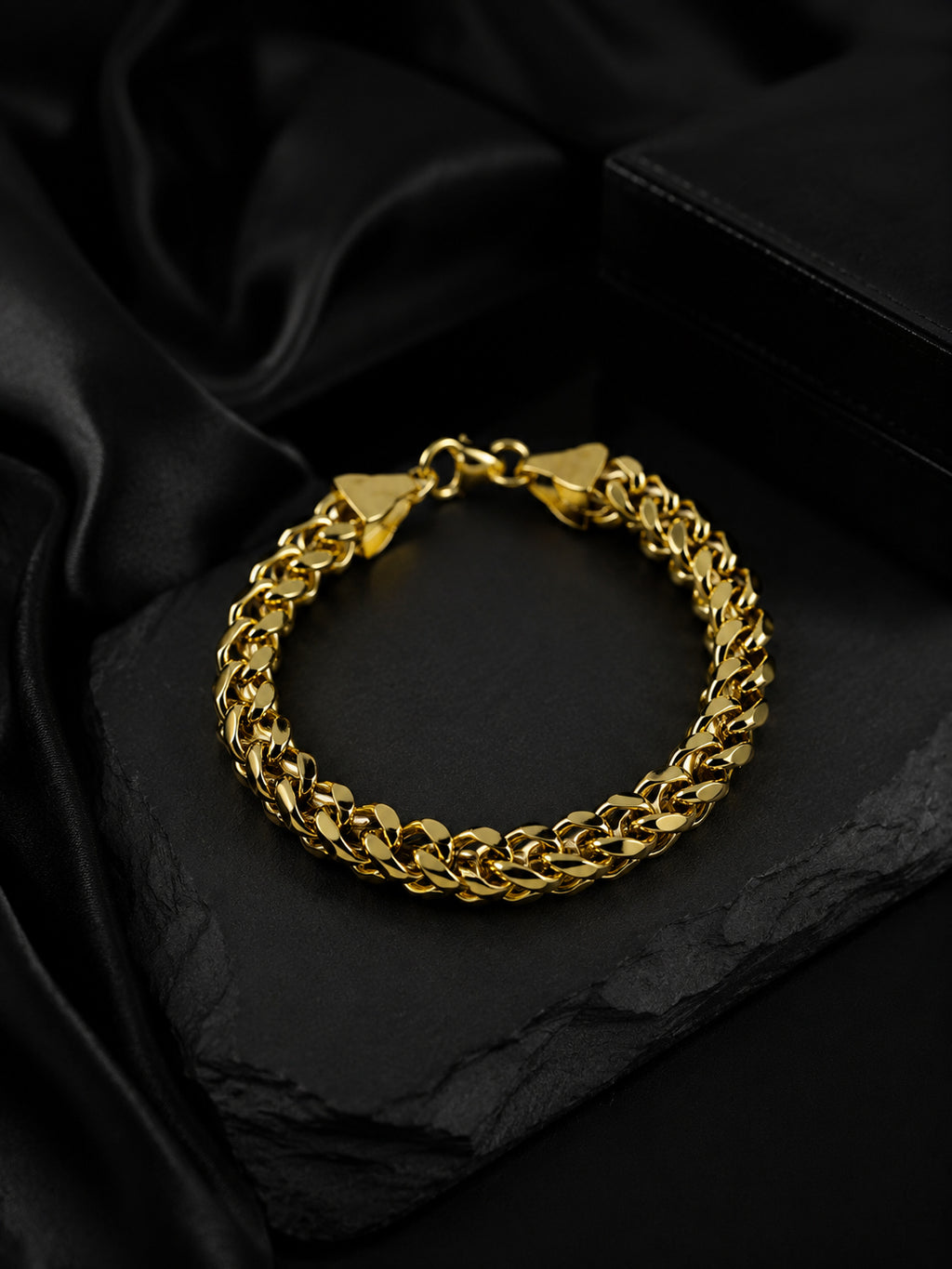 18K Gold Plated Anti Tarnish Waterproof Link Bracelet