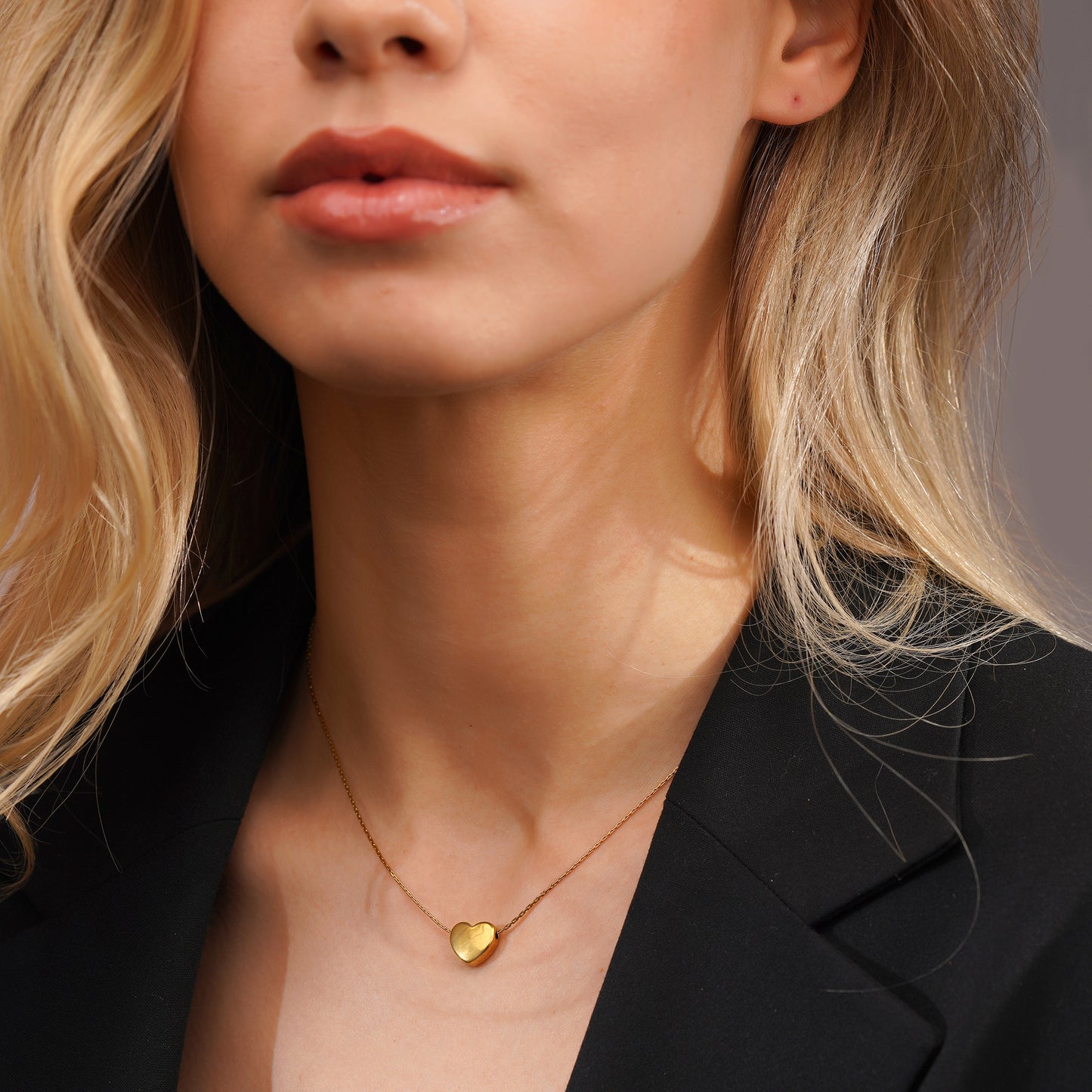 Aanura Minimal Heart Pendant Necklace