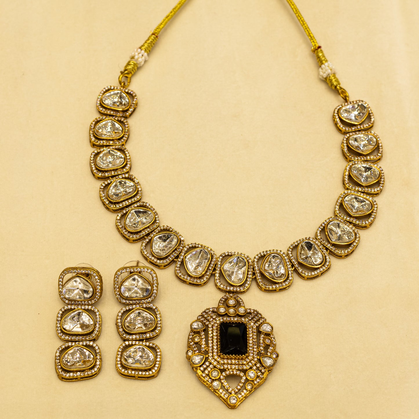 Aanura Kundan Necklace with Pink Stone Heritage Pendant