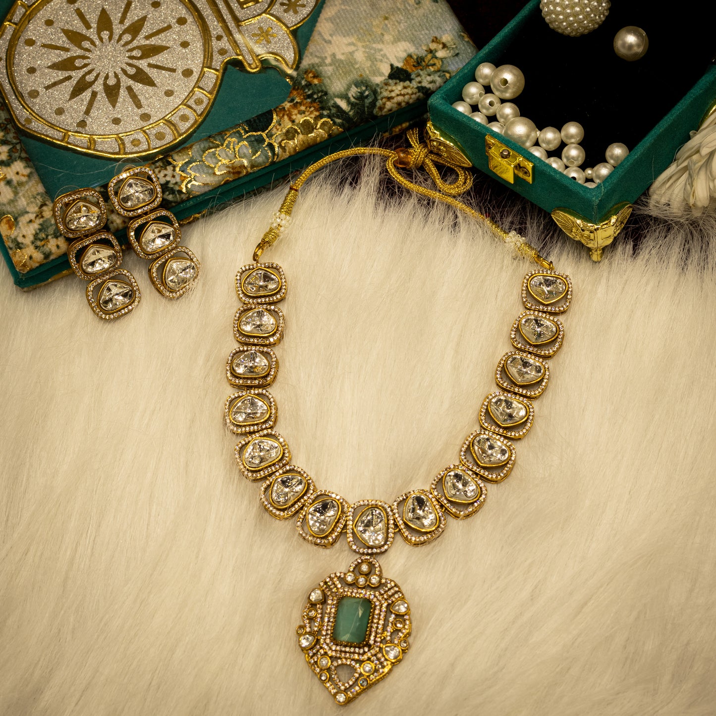 Aanura Kundan Necklace with Pink Stone Heritage Pendant