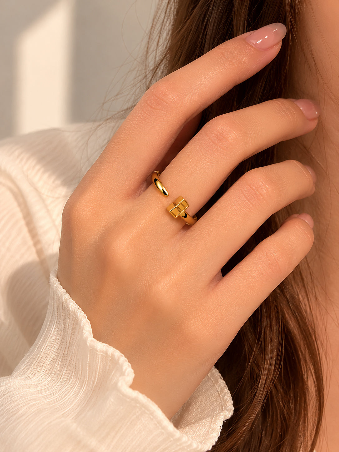 Aanura Nail Open Ring – Modern Minimal Jewelry