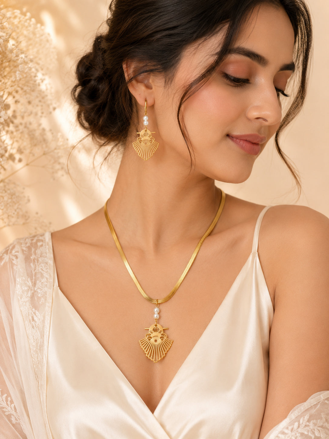 Aanura Golden Fan Pearl Necklace & Earrings Set