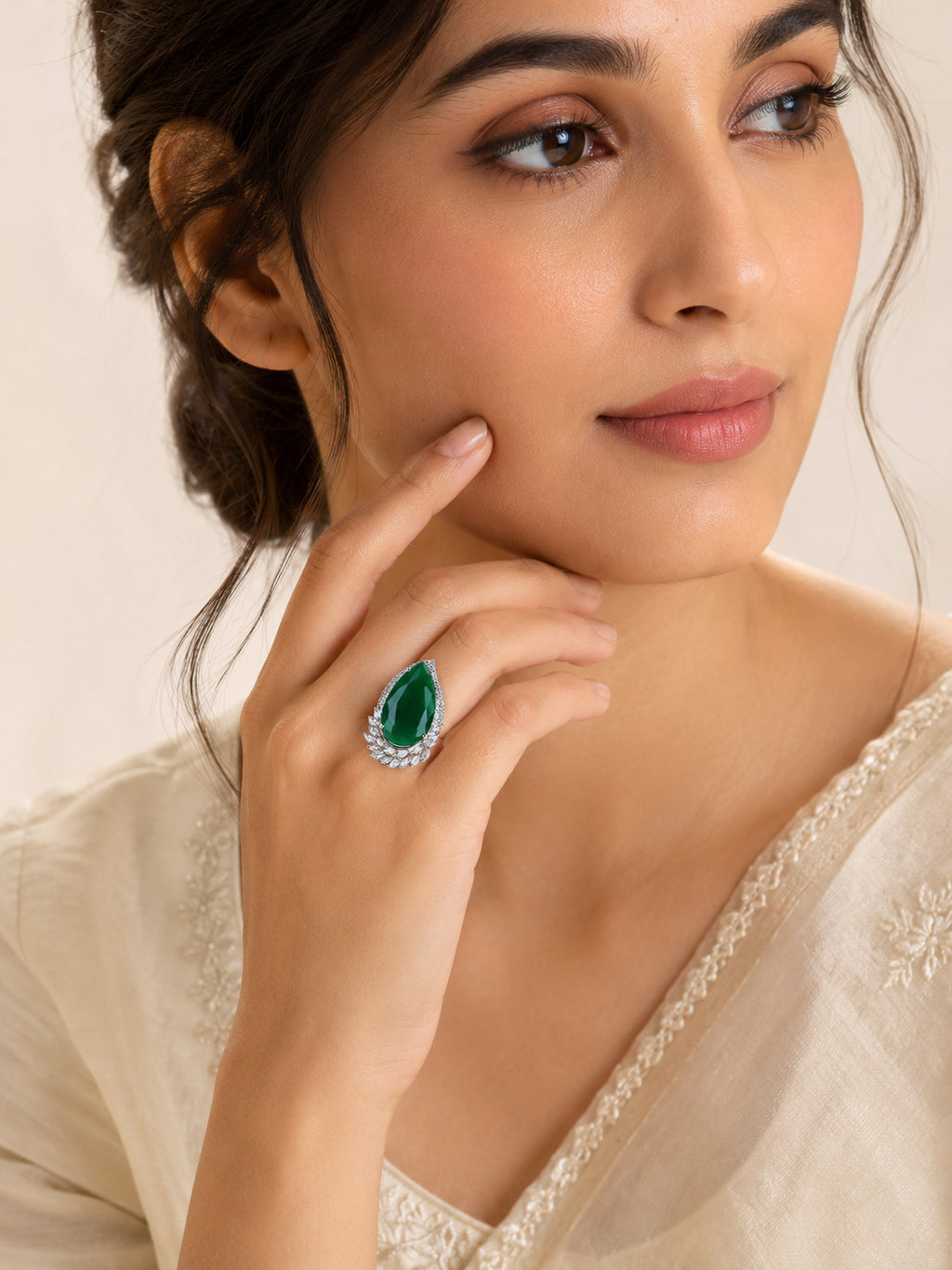 Rhodium Plated Green Teardrop Anti-Tarnish Waterproof Ring