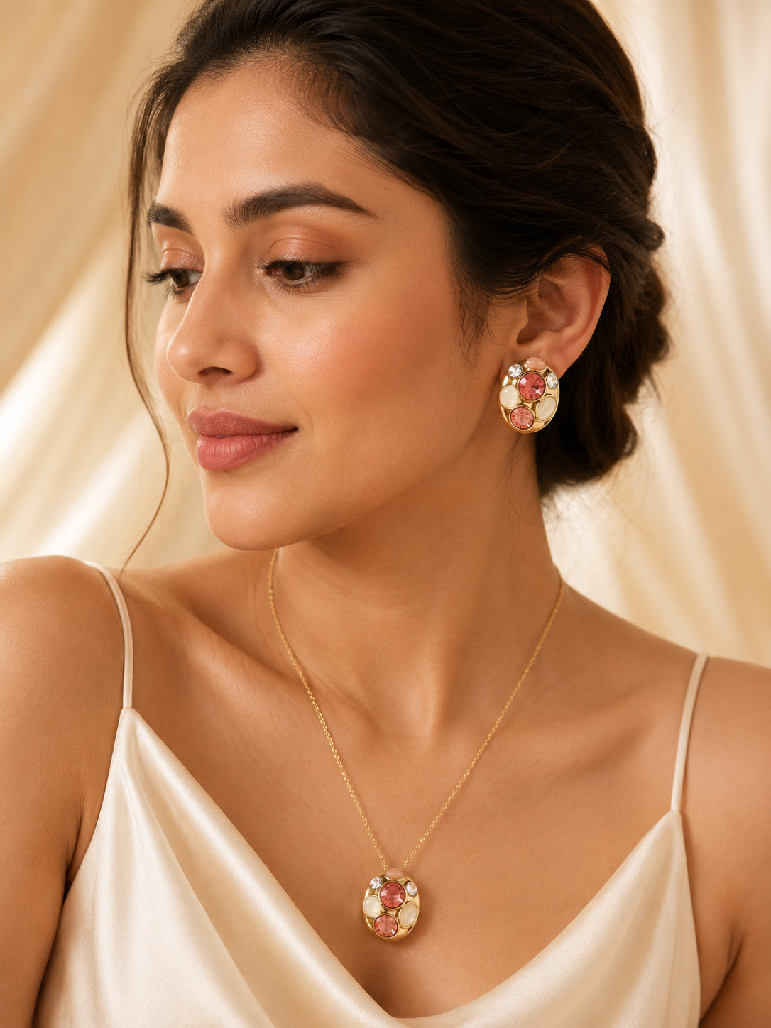 Aanura Peach Cluster Necklace & Earrings Set