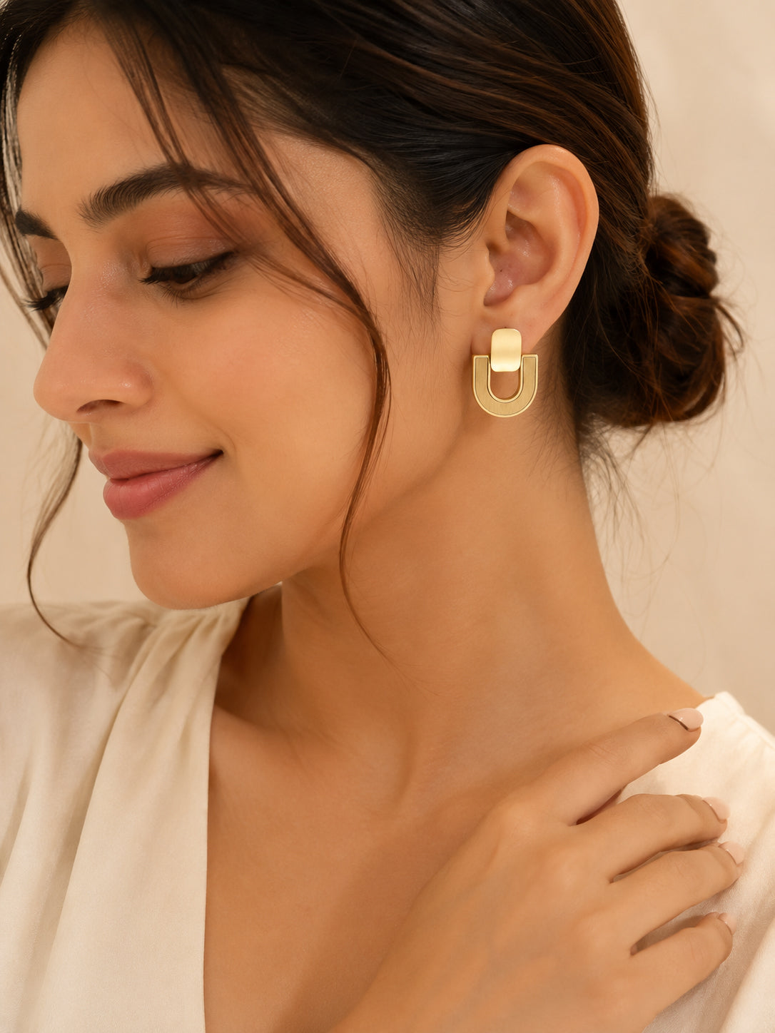 Aanura Bold Geometric Gold Stud Earrings