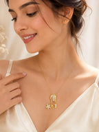 18K Gold Plated Starfish & Shell Charm Necklace