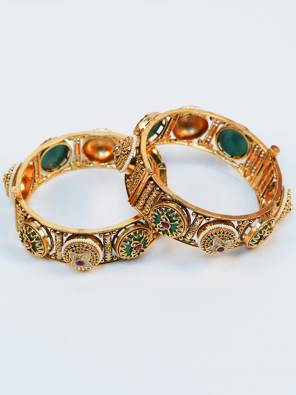 Aanura Gold Plated Antique Motif Stone Bangle
