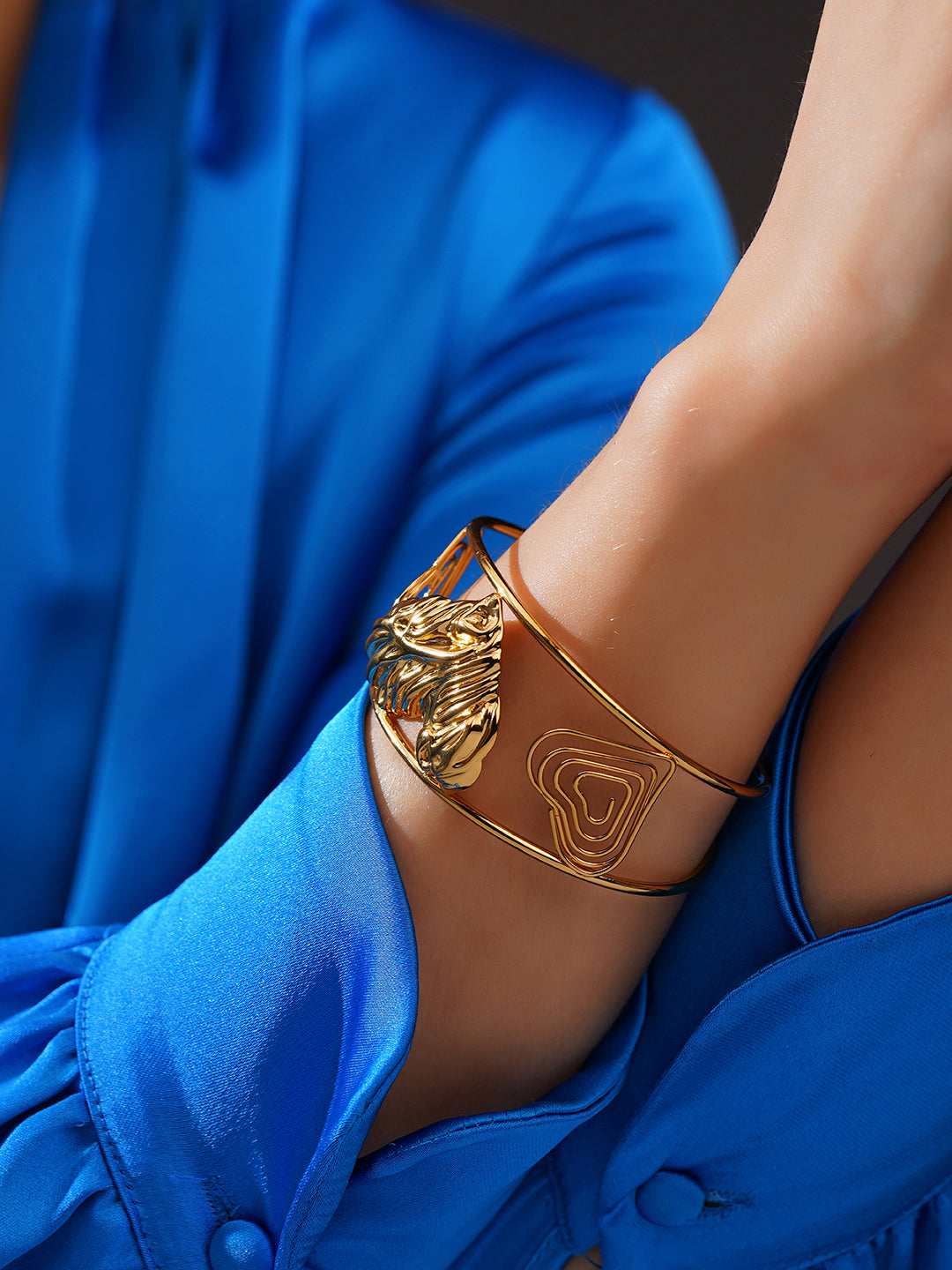Aanura Sculpted Leaf Open Cuff Bracelet