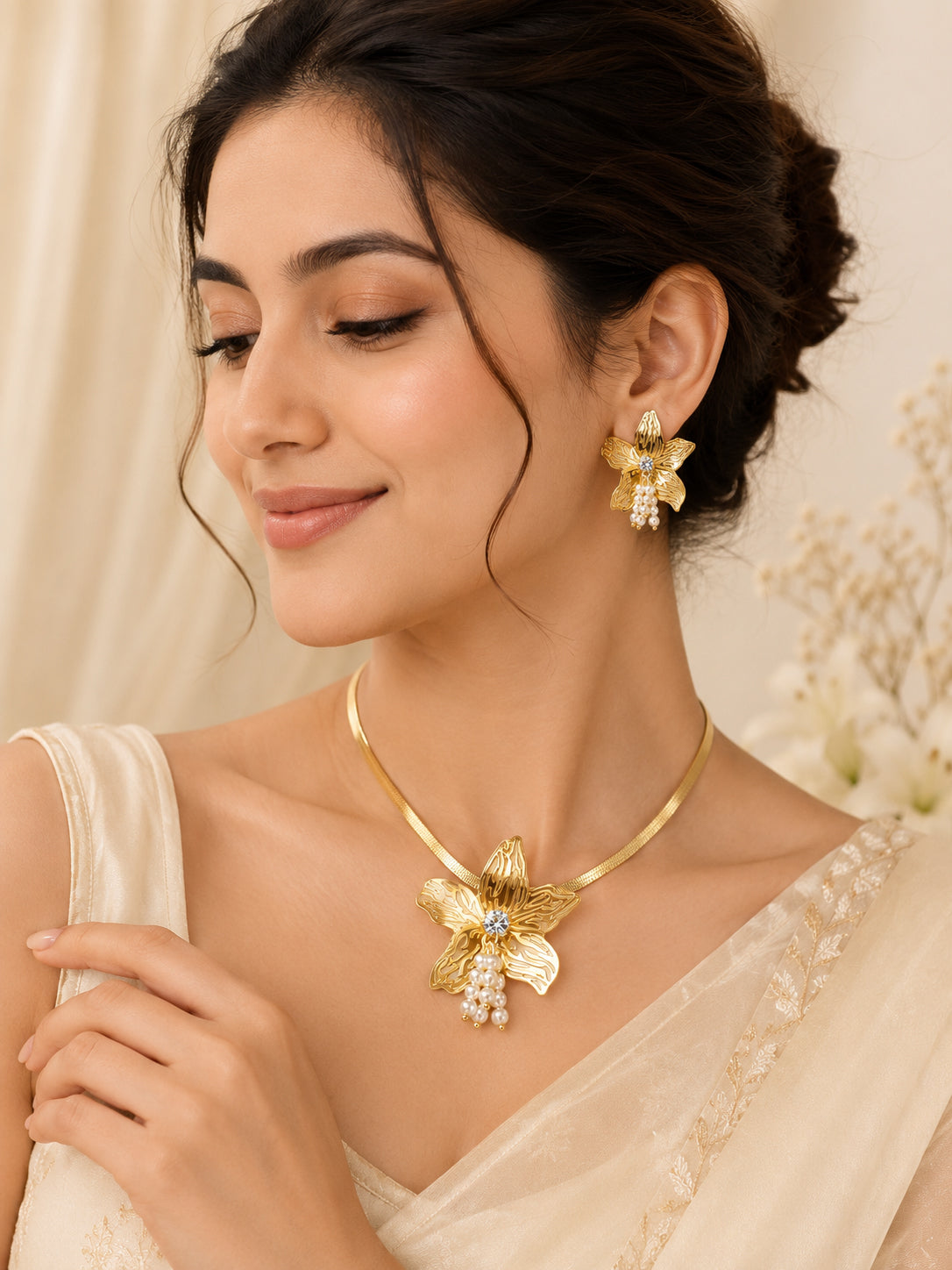 Aanura Orchid Gold Necklace & Earrings Set