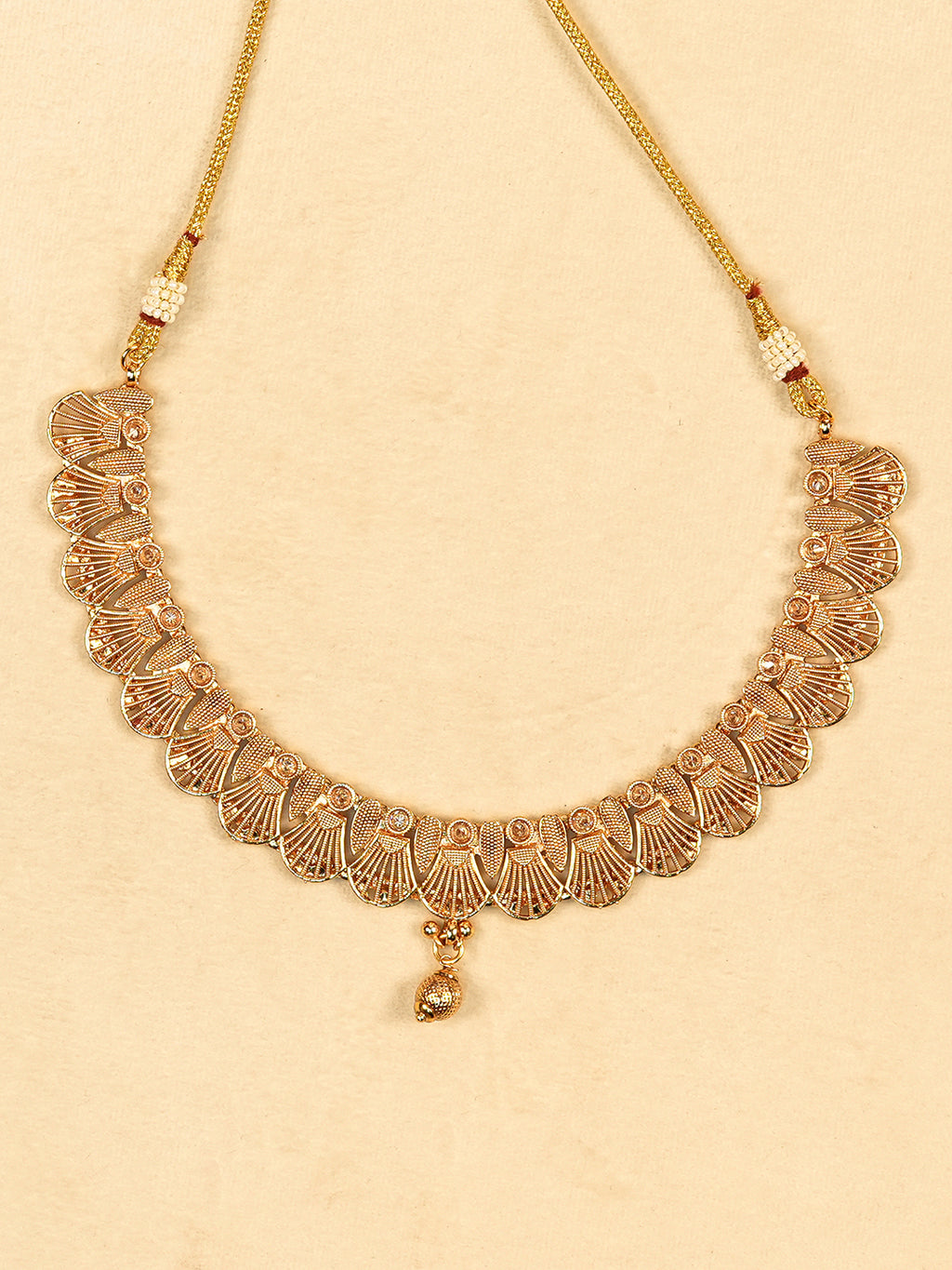 Aanura Gold Plated Scallop Necklace Set