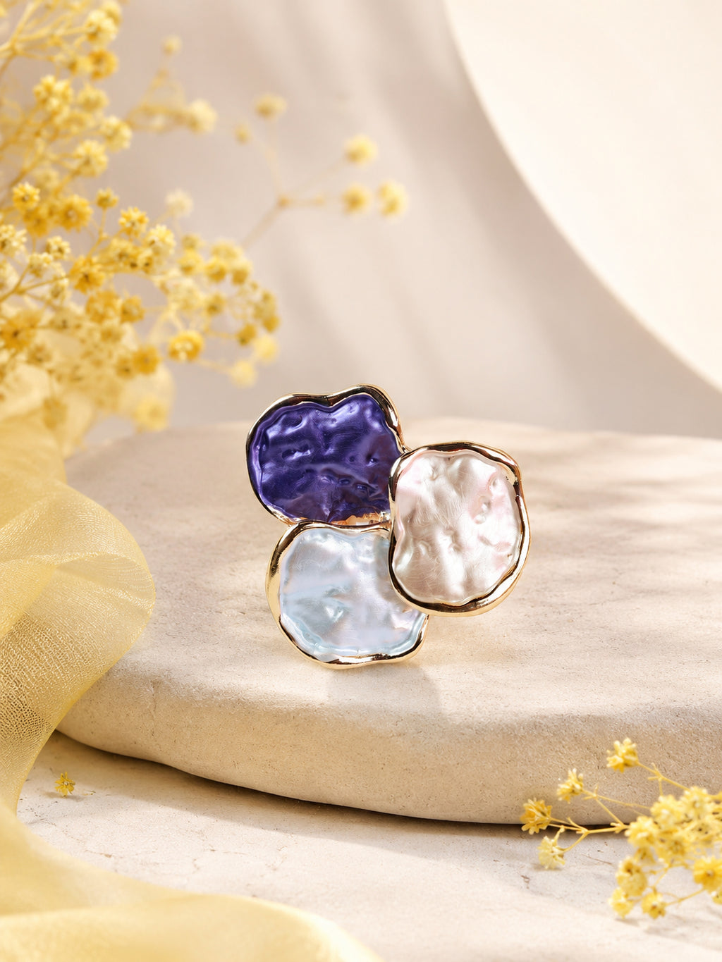 Aanura Multicolor Petal Ring & Pearl Finish