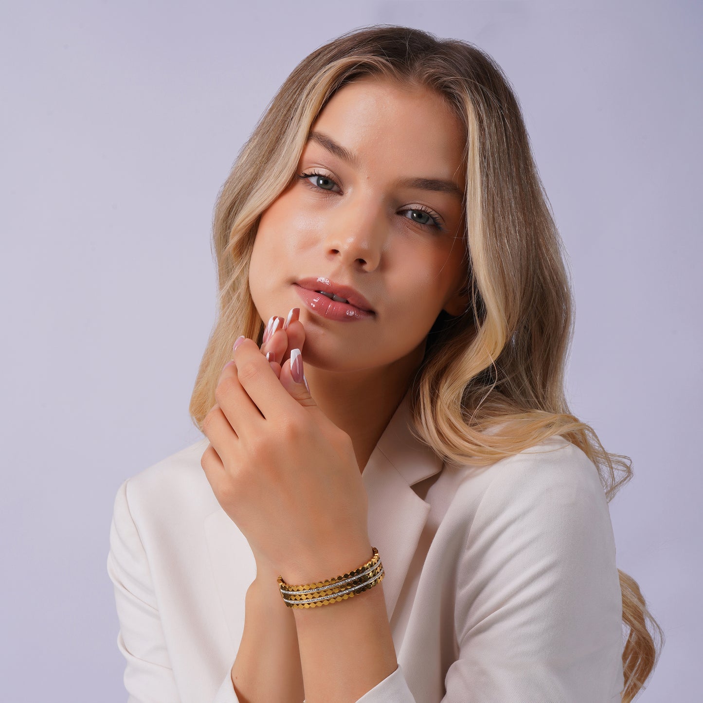 Aanura Gold Crystal Dot Bracelet