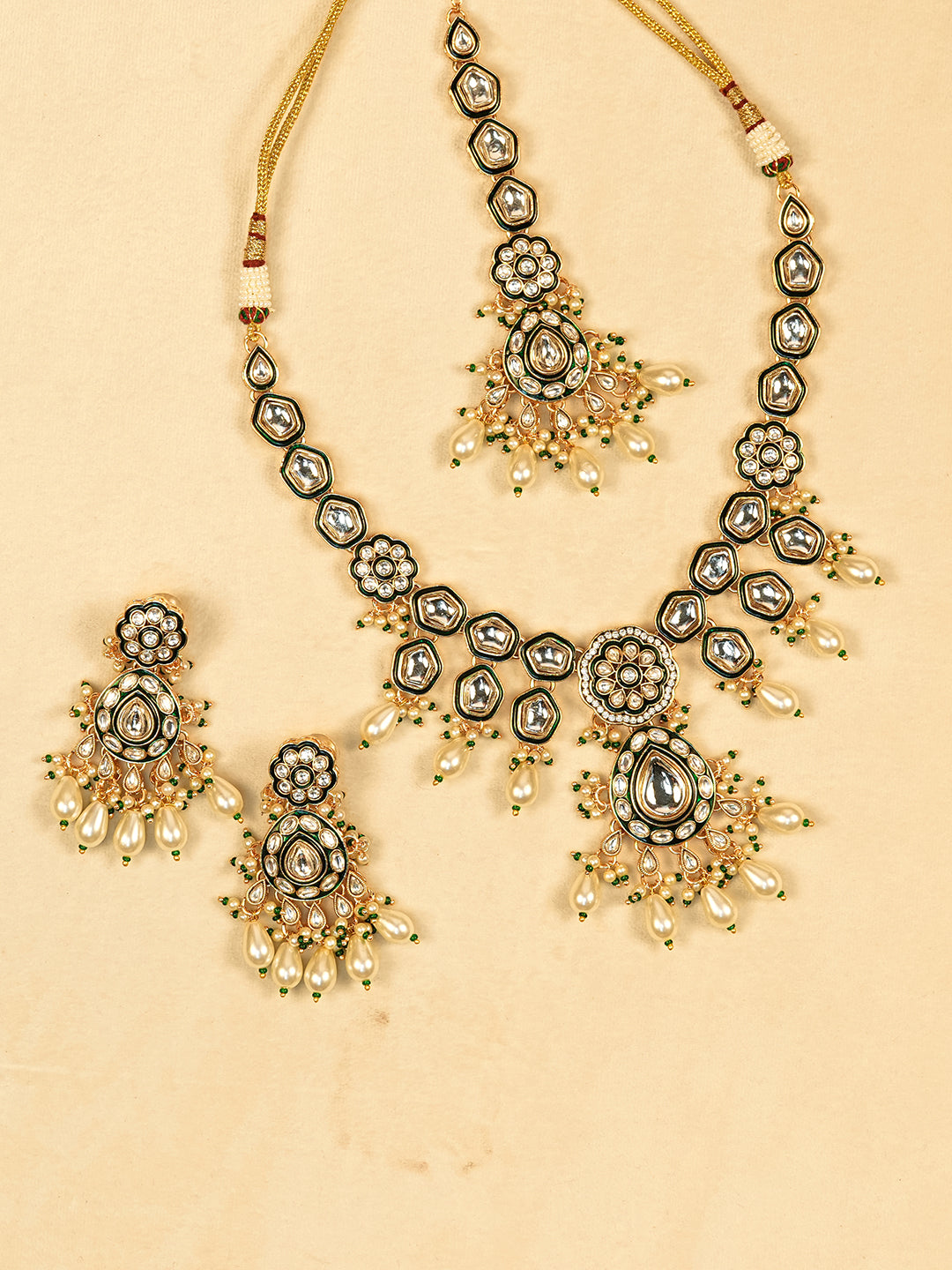 Aanura Gold Plated Traditional Necklace Set