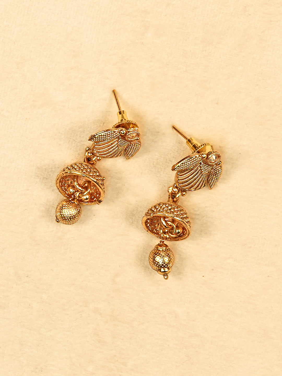 Aanura Gold Plated Scallop Necklace Set