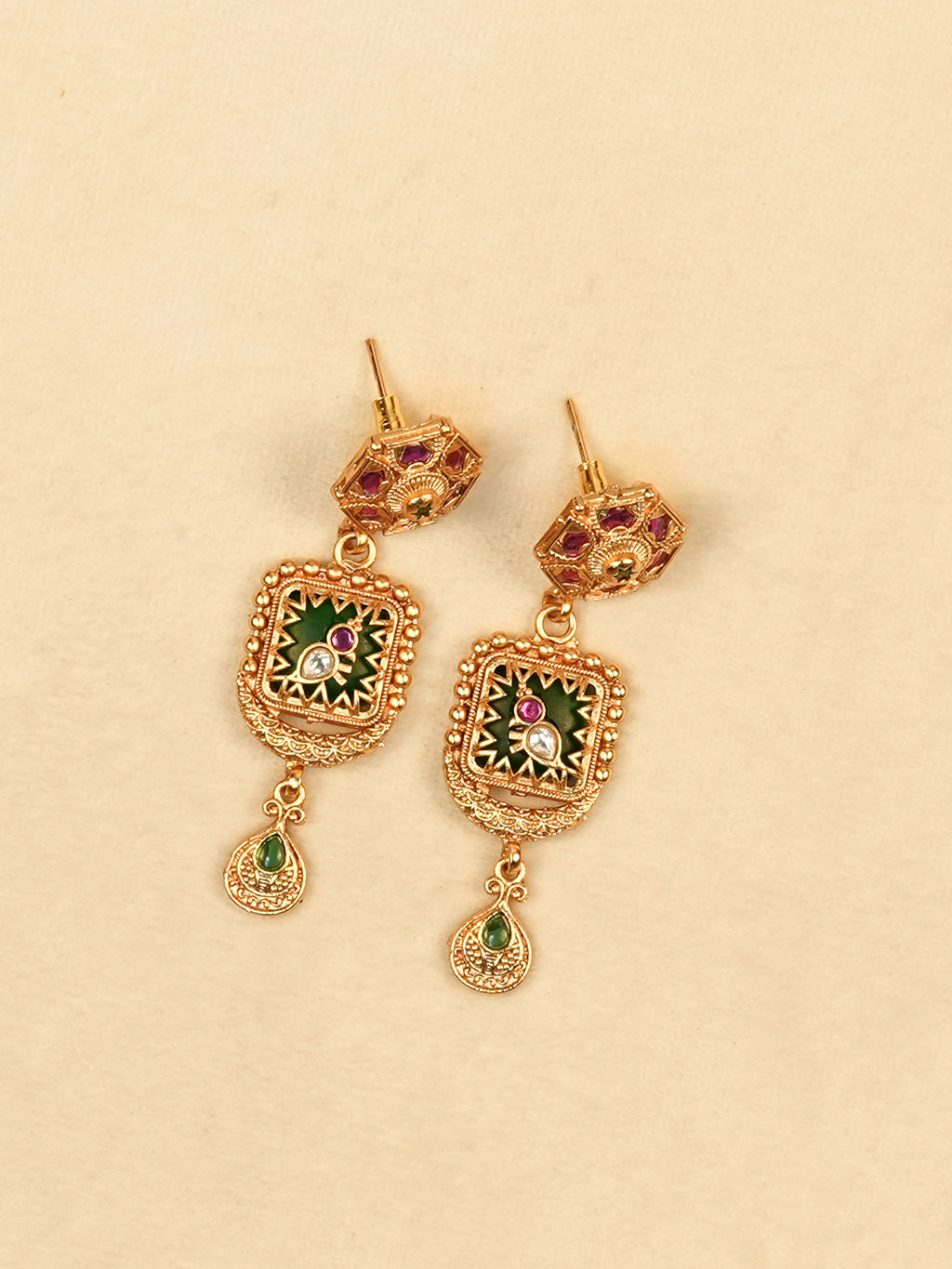 Aanura Gold Plated Royal Pendant Necklace Set