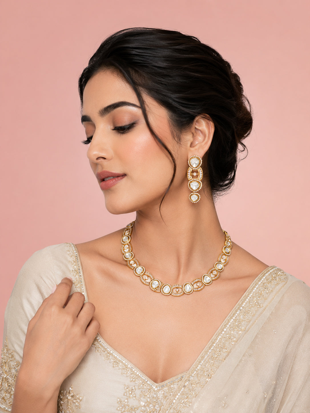 Aanura Oval Kundan Linked Necklace & Earrings