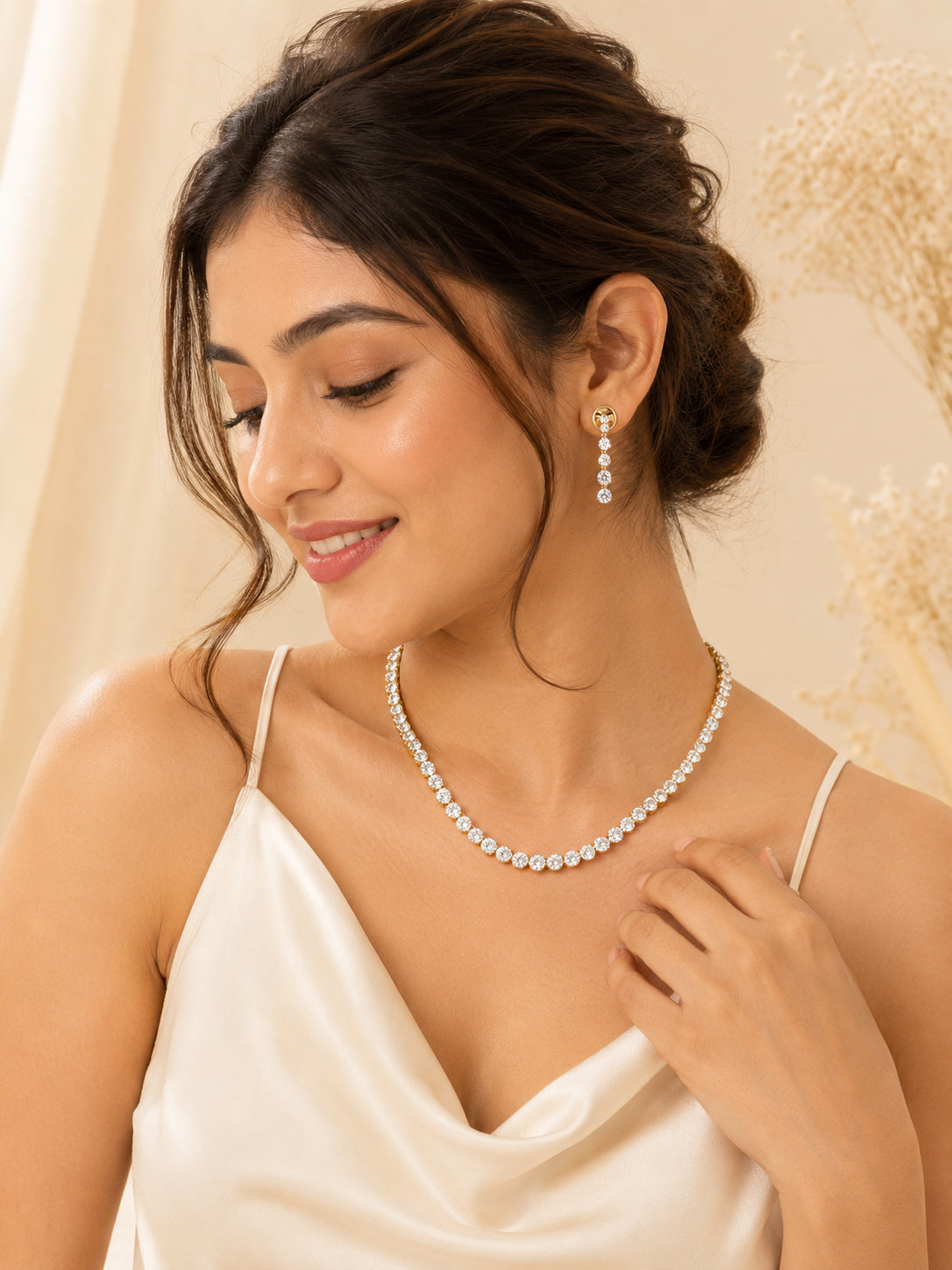 Aanura Classic Round Crystal Necklace Set Stainless Steel