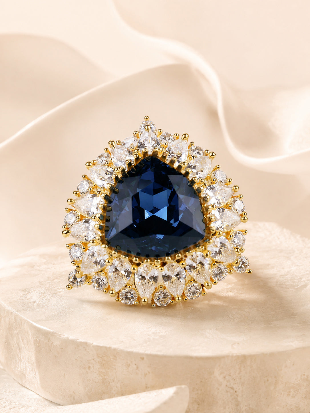 Rhodium Plated Crystal Halo Anti-Tarnish Waterproof Ring