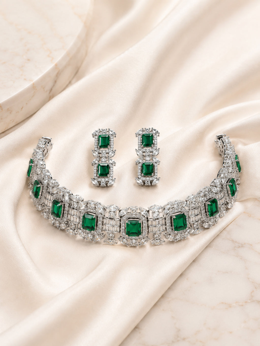 Aanura Green Emerald Choker Necklace Set