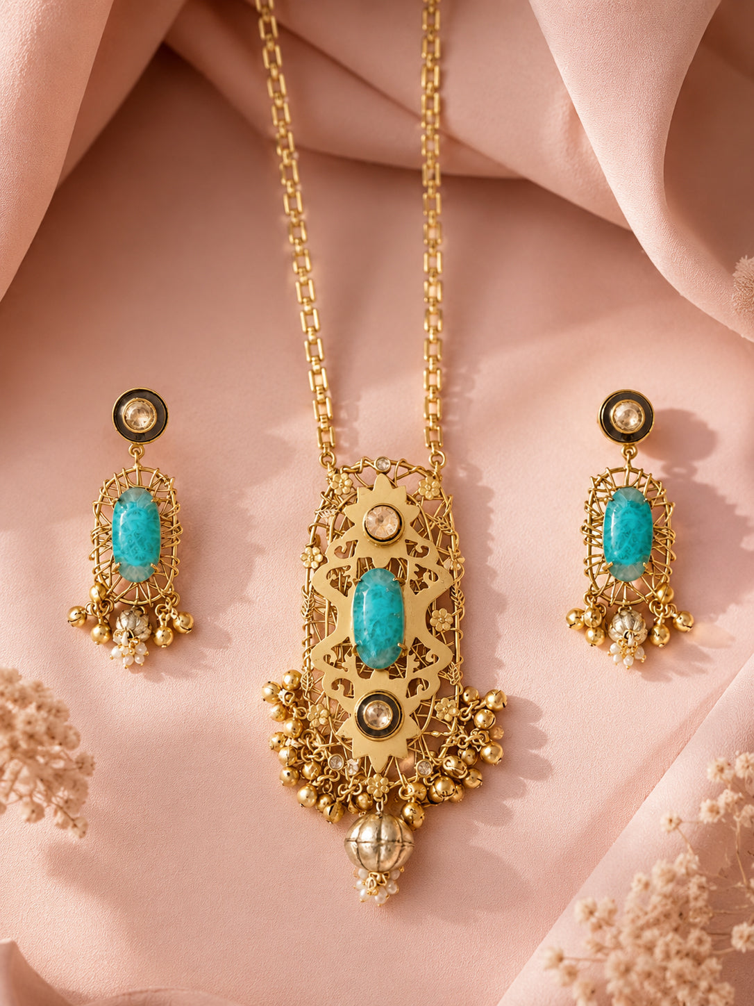 Aanura Pink Stone Antique Pendant Necklace Set