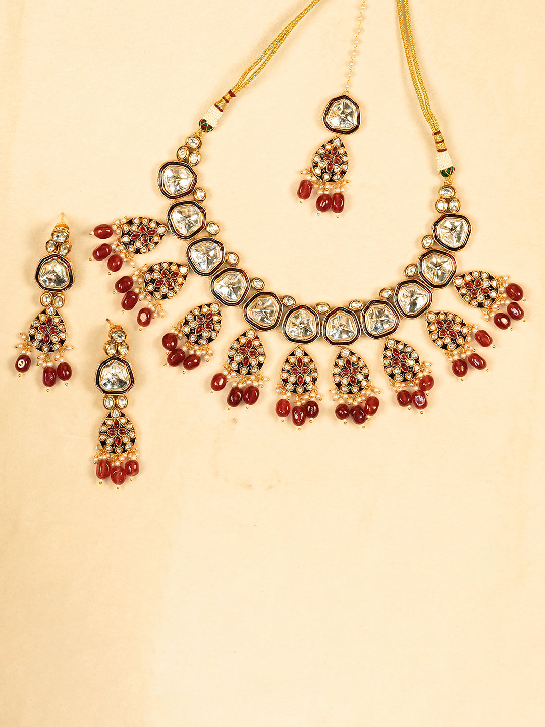 Aanura Gold Traditional Necklace Set With Earrings