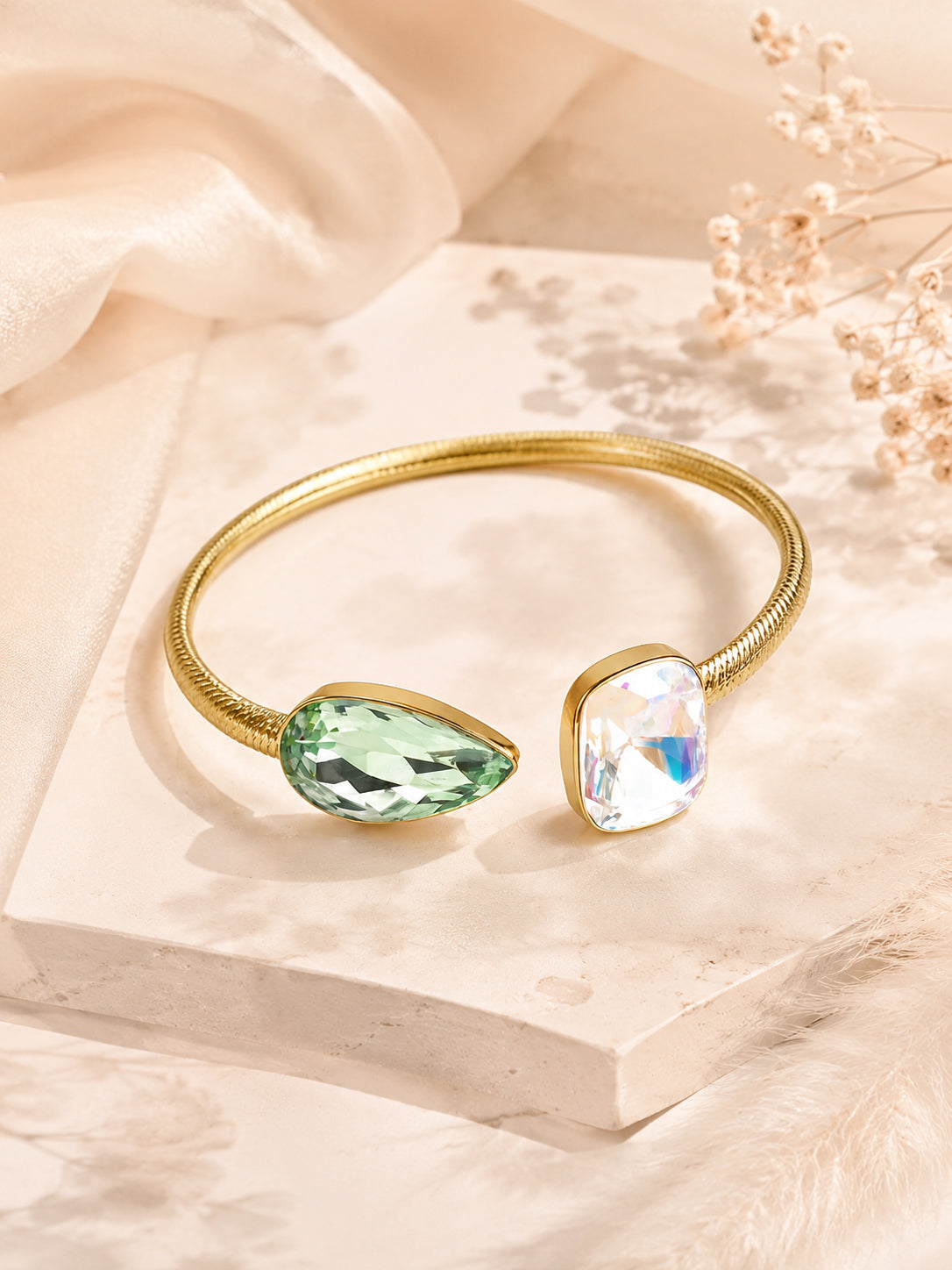 Aanura Aura Gem Glow Gold Bracelet