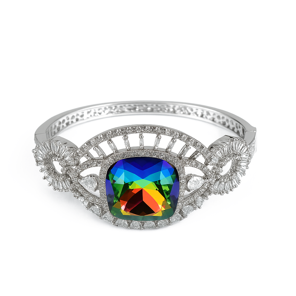 Aanura Emerald Royale Gold Bracelet