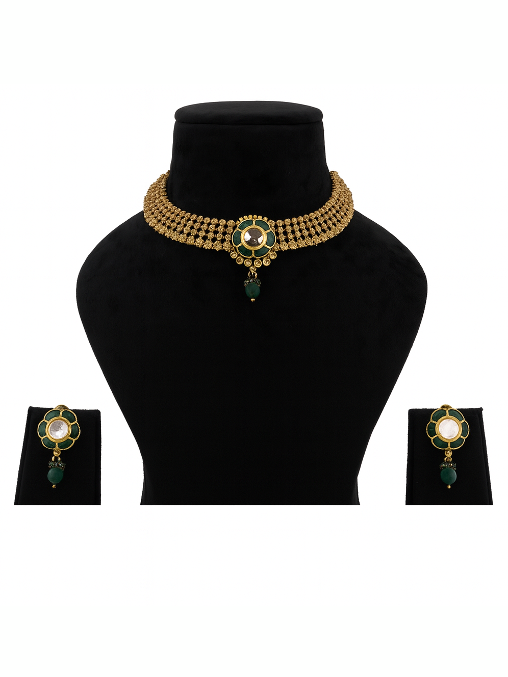 Aanura Elegant Kundan Choker Necklace with Earrings