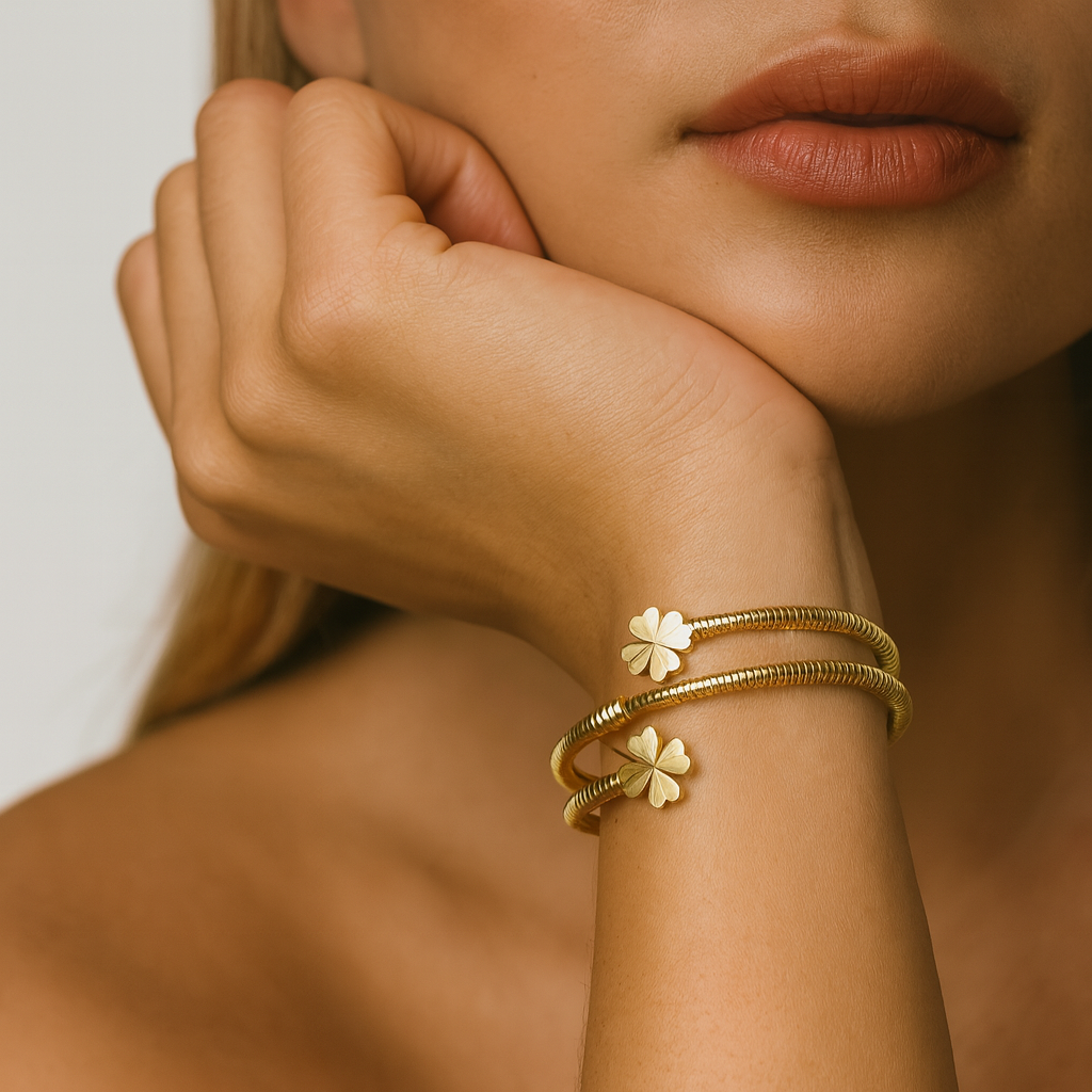 Aanura Four-Leaf Clover Gold Coil Bracelet