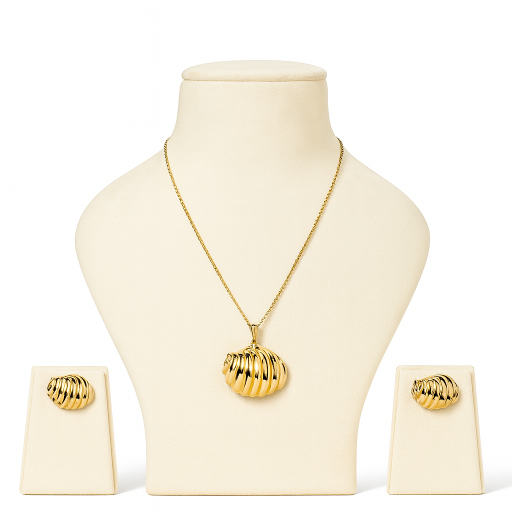 Aanura Gold Shell Necklace & Earrings Set